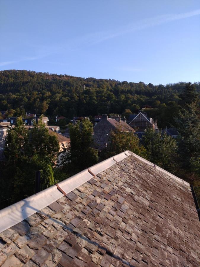 Apartment In The Heart Of Callander Bagian luar foto