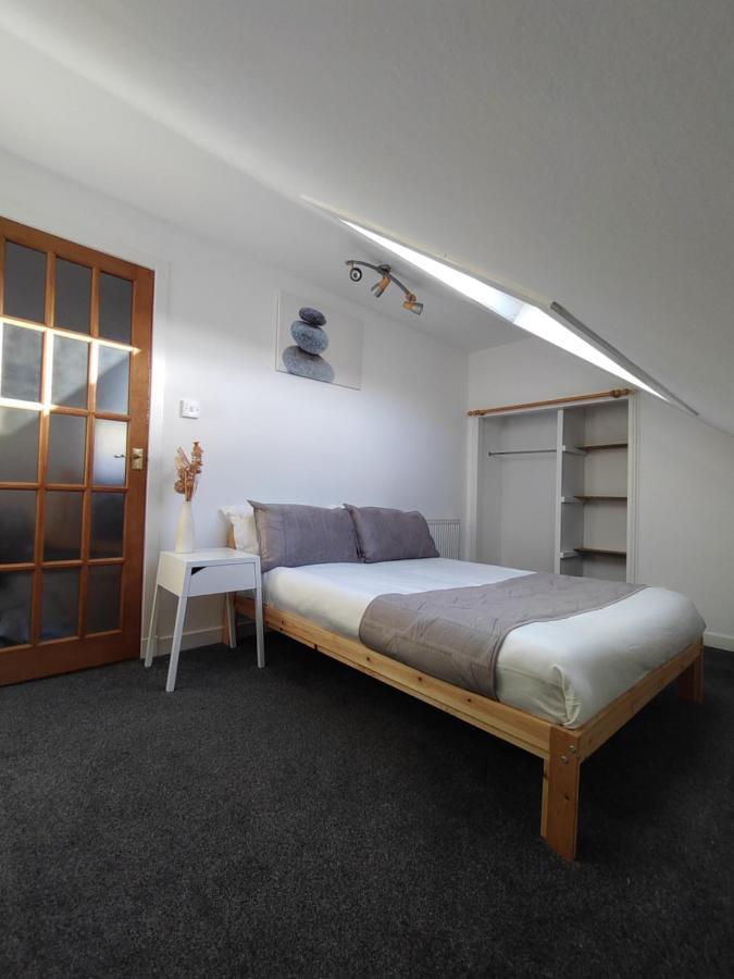Apartment In The Heart Of Callander Bagian luar foto